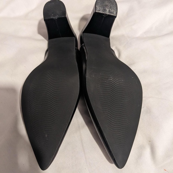 Black Women's Mules - Picture 4 of 4